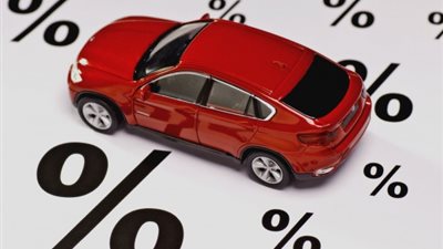 البنوك تحاصر الركود.. و4.4 مليار جنيه تمويلات «الأهلى والقاهرة» للسيارات