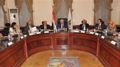 «التعليم» تبحث أحدث طرق تدريب وتطوير أداء المعلم 