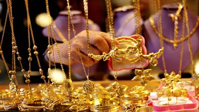 أسعار الذهب تتراجع 6 جنيهات خلال تعاملات الخميس