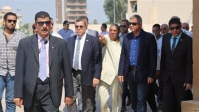 وزير الرياضة يتفقد نادي قارون بالفيوم 