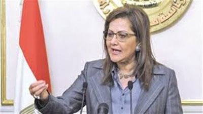 هاله السعيد: 11.9 مليار جنيه استثمارات عامة لبرامج قطاع الكهرباء والطاقة 