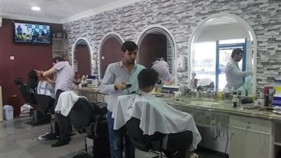 عمرو الدمرداش: لا بد من وجود مادة علمية لدراسة مهنة الكوافير الرجالي!