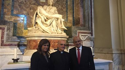 وزير السياحة في الفاتيكان لبحث سبل تنشيط الحركة الإيطالية 