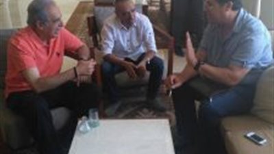 المنسق العام للنجم الساحلي يزور بعثة الأهلي في تونس