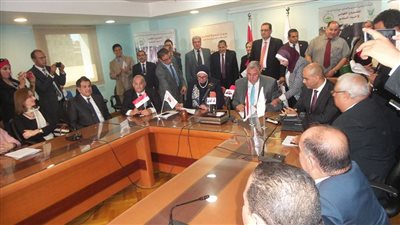 «البنك الزراعي» يوقع عقدًا مع جهاز تنمية المشروعات بـ250 مليون جنيه