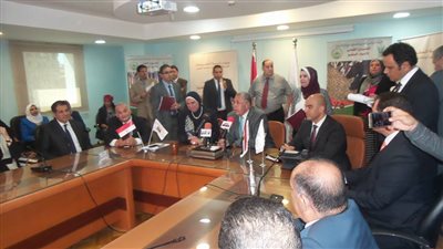 نيفين جامع: 10% «فائدة متناقصة» لتمويل المشروعات الخاصة بالبنك الزراعي 