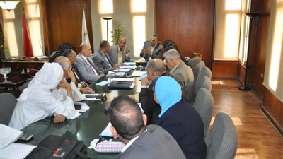  «الجيزة» تدرس إنشاء بورصة سلعية لتداول السلع وخفض أسعارها