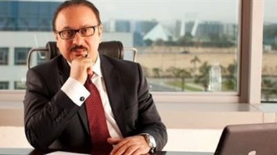 وزير الاتصالات يبحث شركات عالمية ضخ استثمارات بالسوق المصرى