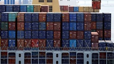 ميناء دمياط يستقبل 8 سفن حاويات وبضائع خلال 24 ساعة