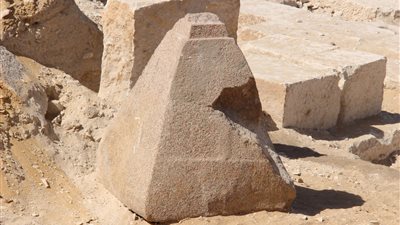  «الآثار» تعلن اكتشاف هرم جديد بسقارة