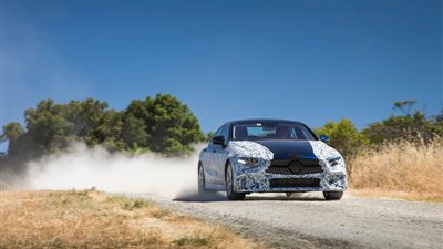 بالصور.. مرسيدس تنشر صورًا تشويقية لسيارتها الجديدة CLS-Class