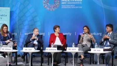 «البنك الدولى» يشيد بتوسع الحكومة المصرية فى برنامج التغذية المدرسية