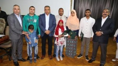 «الصغير» يكرم 55 فائزاً من العاملين بـ«البريد» في مسابقة حفظ القرآن الكريم