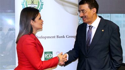 سحر نصر تبحث مع رئيس البنك الإسلامى للتنمية استراتيجية تعاون جديدة