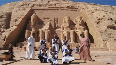 إلغاء احتفالات «تعامد الشمس» بأبوسمبل حدادًا على شهداء حادث الواحات الإرهابي