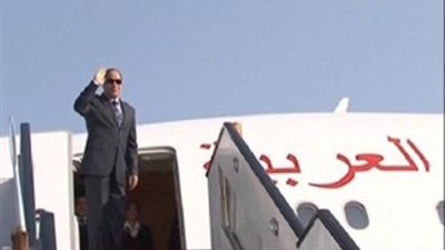 وفد إعلامى يغادر إلى باريس استعداداً لزيارة الرئيس السيسي