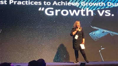 «دينا الكيالي»: المدن الصناعية طريق مصر للتطور 