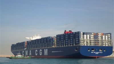 41 سفينة تعبر المجرى الملاحي لقناة السويس بحمولات مليوني طن