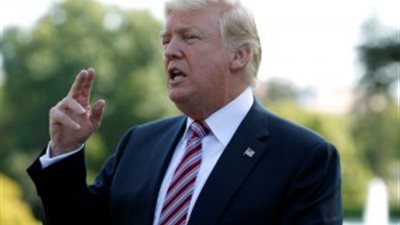 ترامب يشارك بقمة «آسيان» بالفلبين