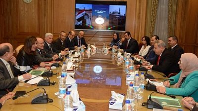 «الإنتاج الحربي» يبحثان مقترحات مؤتمر ‏‏«مصر تستطيع بأبناء النيل‎»