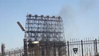 البترول: السيطرة على حريق بشركة السويس.. وجارى إعادة تشغيل المجمع