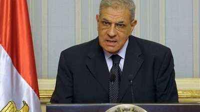 مستشارا الرئيس للمشروعات القومية والأمن يزوران مصابي الروضة بالأزهر التخصصى