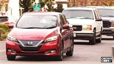 شاهد.. اختبار سيارة نيسان ليف الكهربائية الجديدة كليًا