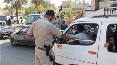 ضبط 400 سائق تحت تأثير المخدرات في حملات مرورية على مدار شهر