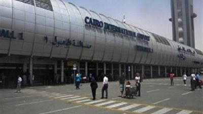 وزير الدفاع الأمريكى يغادر القاهرة بعد لقاء الرئيس السيسى