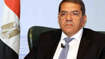 «المالية»: عشرات البدائل لتمويل مشروع التأمين الصحي الجديد