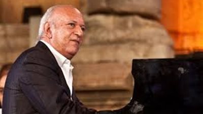 الجمعة.. «عمر خيرت» يحيى حفلاً في مركز المنارة للمؤتمرات الدولية