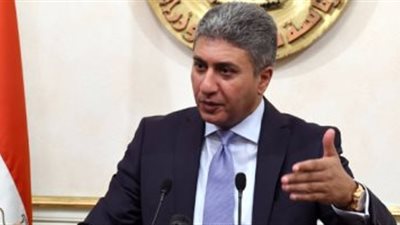 وزير الطيران يتوجه إلى موسكو لتوقيع اتفاقية عودة الرحلات بين البلدين