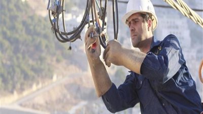 فصل الكهرباء بعدة مناطق في الغردقة غدا لصيانة المحولات