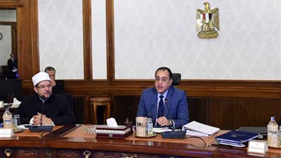 «الوزراء» يعقد اجتماعًا لمتابعة المشروعات القومية