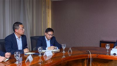 «قابيل» يبحث مع شركة «جوشى» خططها الاستثمارية في مصر