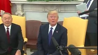 شاهد.. «ترامب» يطرد مراسل «CNN» من البيت الأبيض