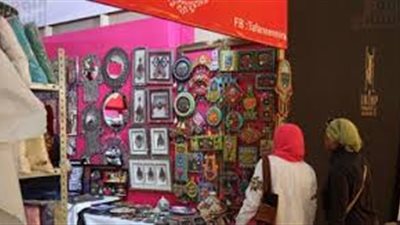 انطلاق «فيرنكس آند هوم» بمشاركة 220 مشتريًا من 35 دولة 