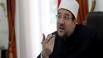 وزير الأوقاف يفتتح مسجد الشهيد 