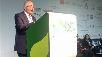 عبد الرازق: تركيز الحكومة لعمل مناخ ملائم لجذب الاستثمار المحلى