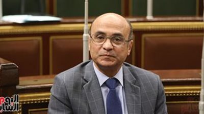 رئيس بعثة الحج الرسمية يلزم سائقى الرحلات البرية بعدم ارتداء ملابس الإحرام 