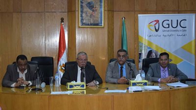 «محافظ المنيا» يسلم شهادات خريجي برنامج «التدريب على الابتكار»