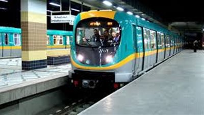 «المترو» يعلن تخفيض سرعة قطارات الخطين الأول والثانى لارتفاع الحرارة
