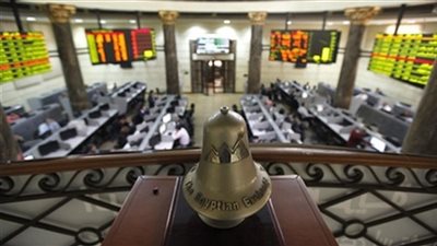 تباين مؤشرات البورصة في مستهل التعاملات