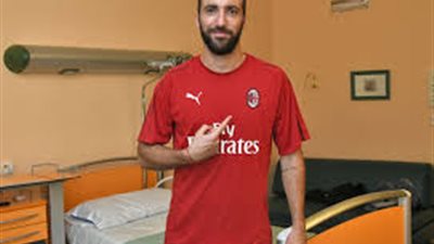 اليوفي يقرر إعارة «هيجواين»