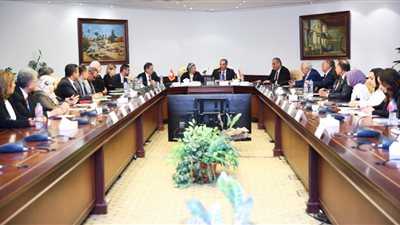 الاتصالات والبيئة يطلقان مشروع إعادة تدوير المخلفات الالكترونية 