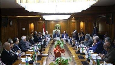  المجلس الأعلى للمستشفيات يقرر تجهيز أماكن عزل بكل مستشفى