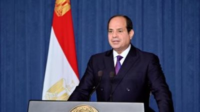 السيسي :القوى التي تتربص بالدول تحت دعاوي دينية لا يمكن أن تقوم لها قائمة